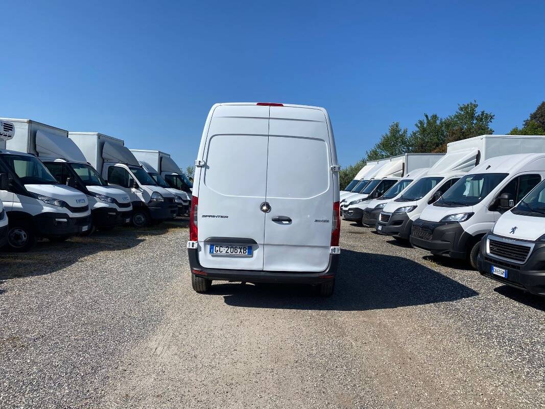 Mercedes-Benz Sprinter 311 2.1 cdi F 39 33 fwd H2 my20 +iva - foto 5 di 26