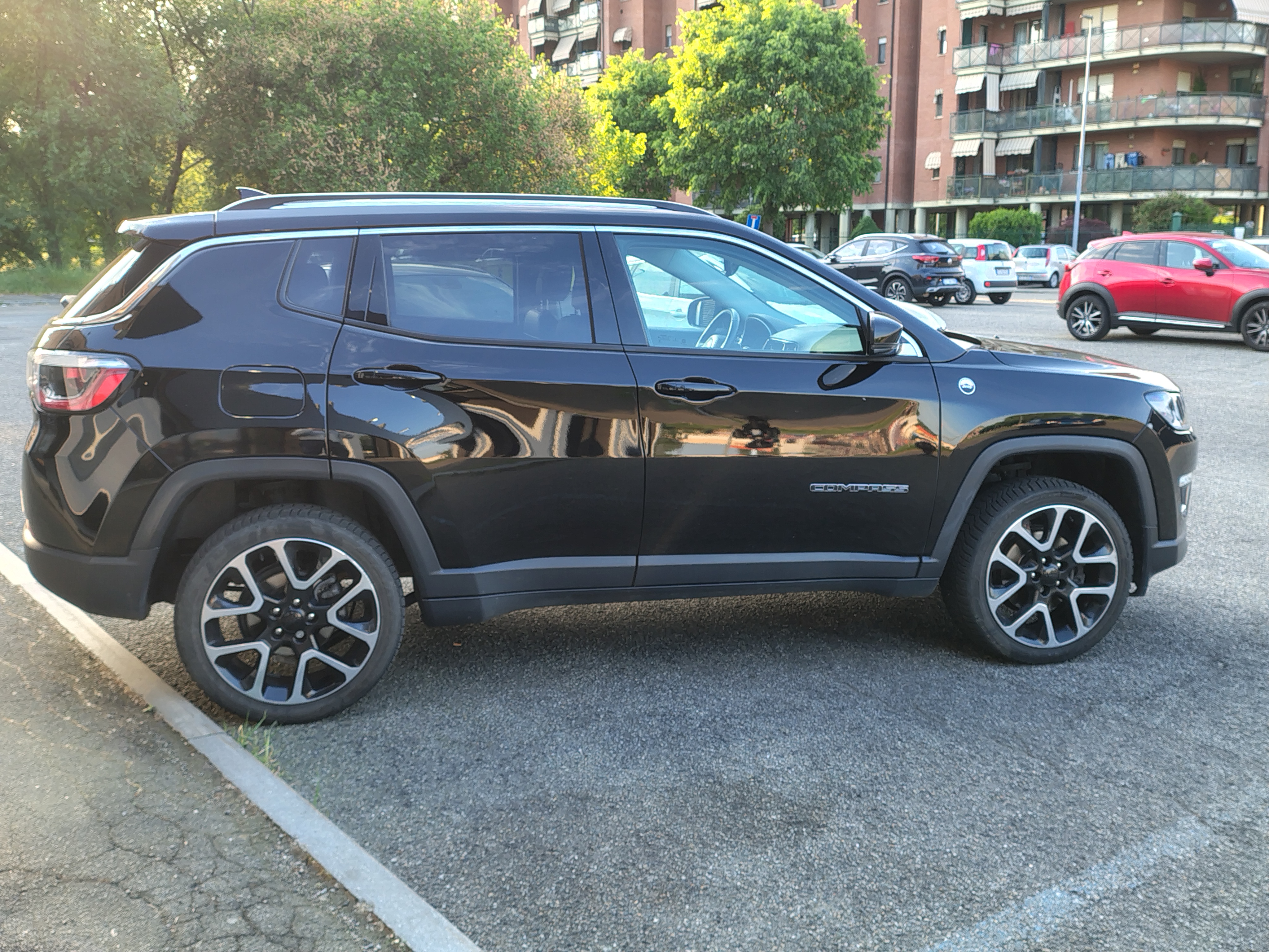 Jeep Compass 2.0 mjt Opening Edition 4wd 140cv auto - foto 4 di 4