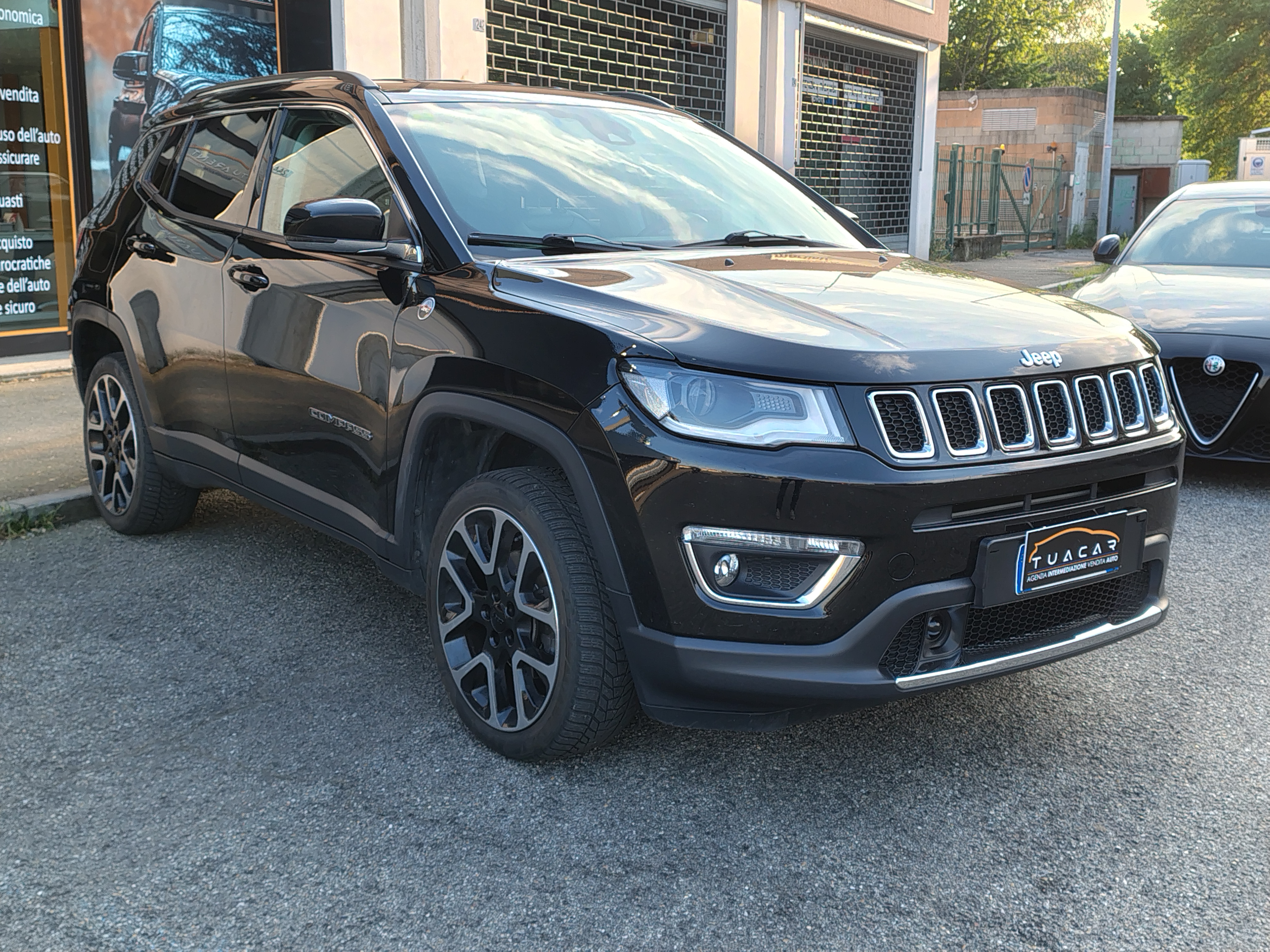 Jeep Compass 2.0 mjt Opening Edition 4wd 140cv auto - foto 3 di 4