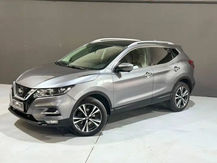 Nissan Qashqai 1.6 dci Tekna 2wd 130cv xtronic, del 2018, 149.000 km, in vendita a Cornaredo (MI)