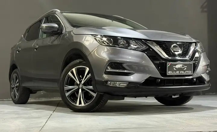 Nissan Qashqai 1.6 dci Tekna 2wd 130cv xtronic - foto 3 di 4