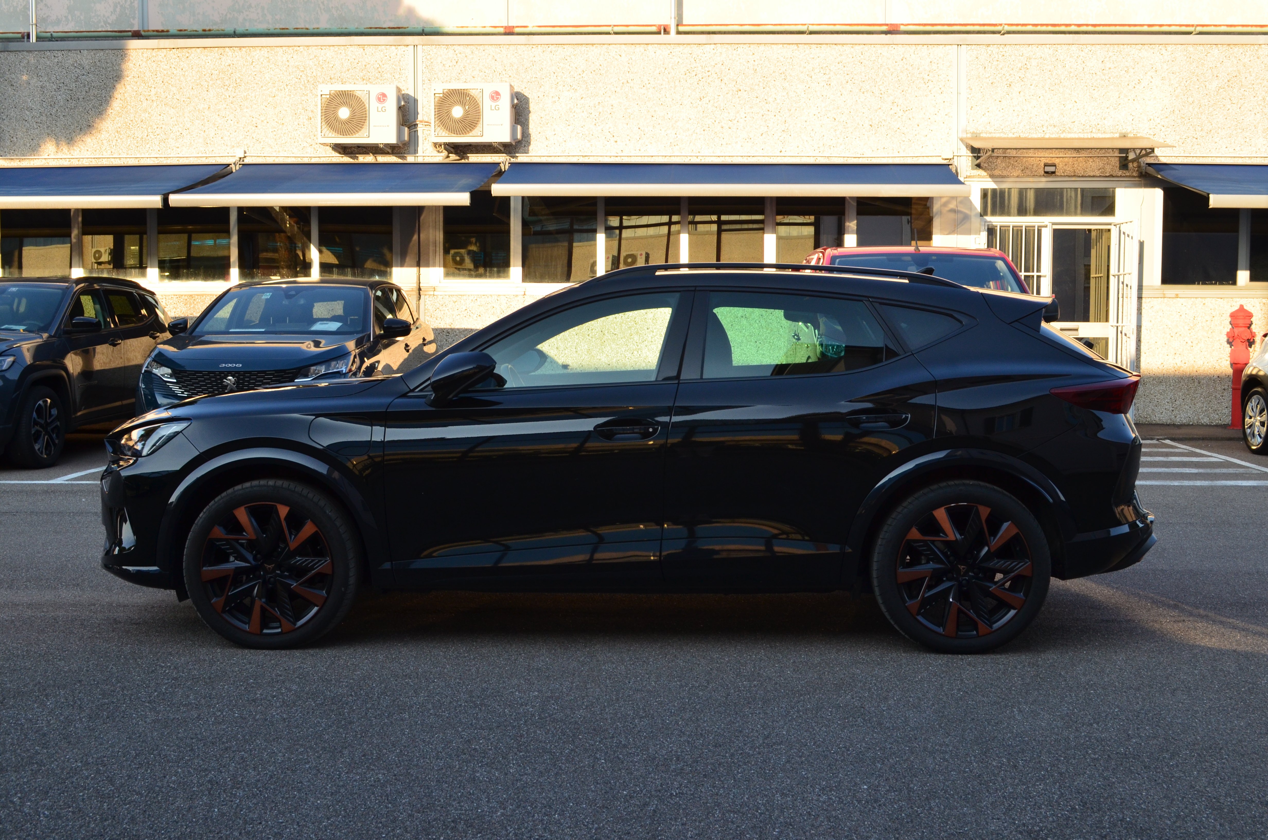 CUPRA Formentor 1.5 e-hybrid 204cv dsg - foto 4 di 4