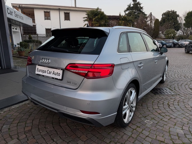 Audi A3 Sportback 35 2.0 tdi Admired 150cv s-tronic - foto 4 di 4