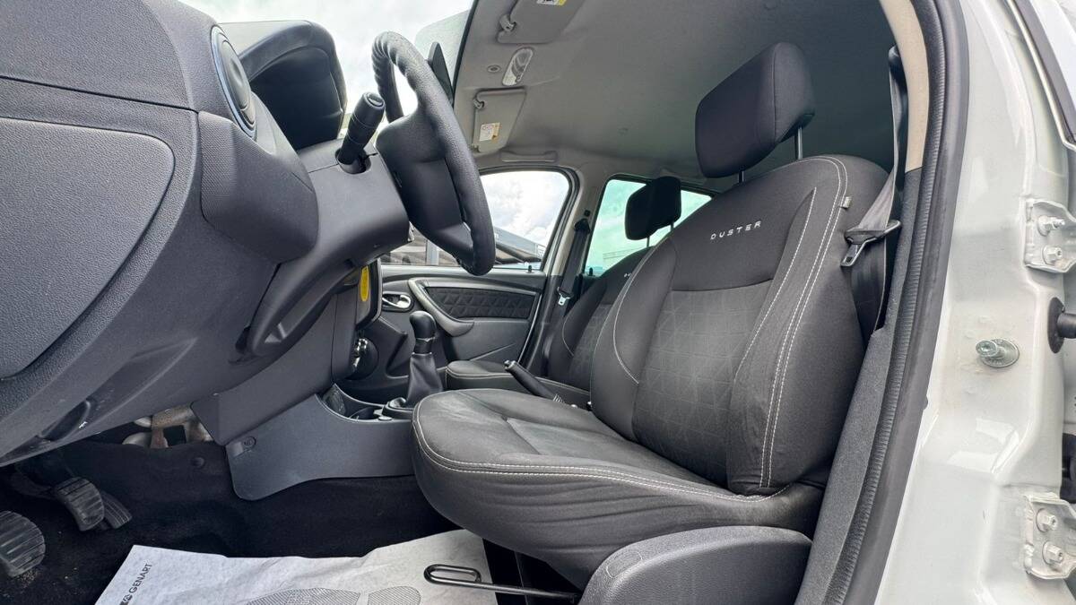 Dacia Duster 1.6 Laureate Gpl 4x2 105cv - foto 5 di 16