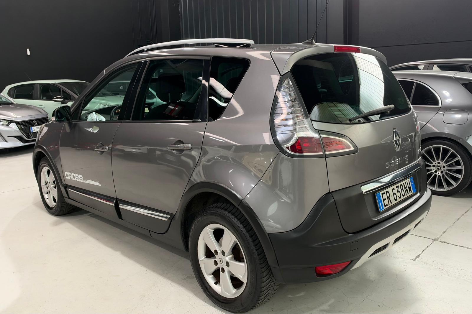 Renault Scenic X-Mod Cross 1.5 dci Energy s&s 110cv XMode Cross Diesel Neopatentati - foto 4 di 4