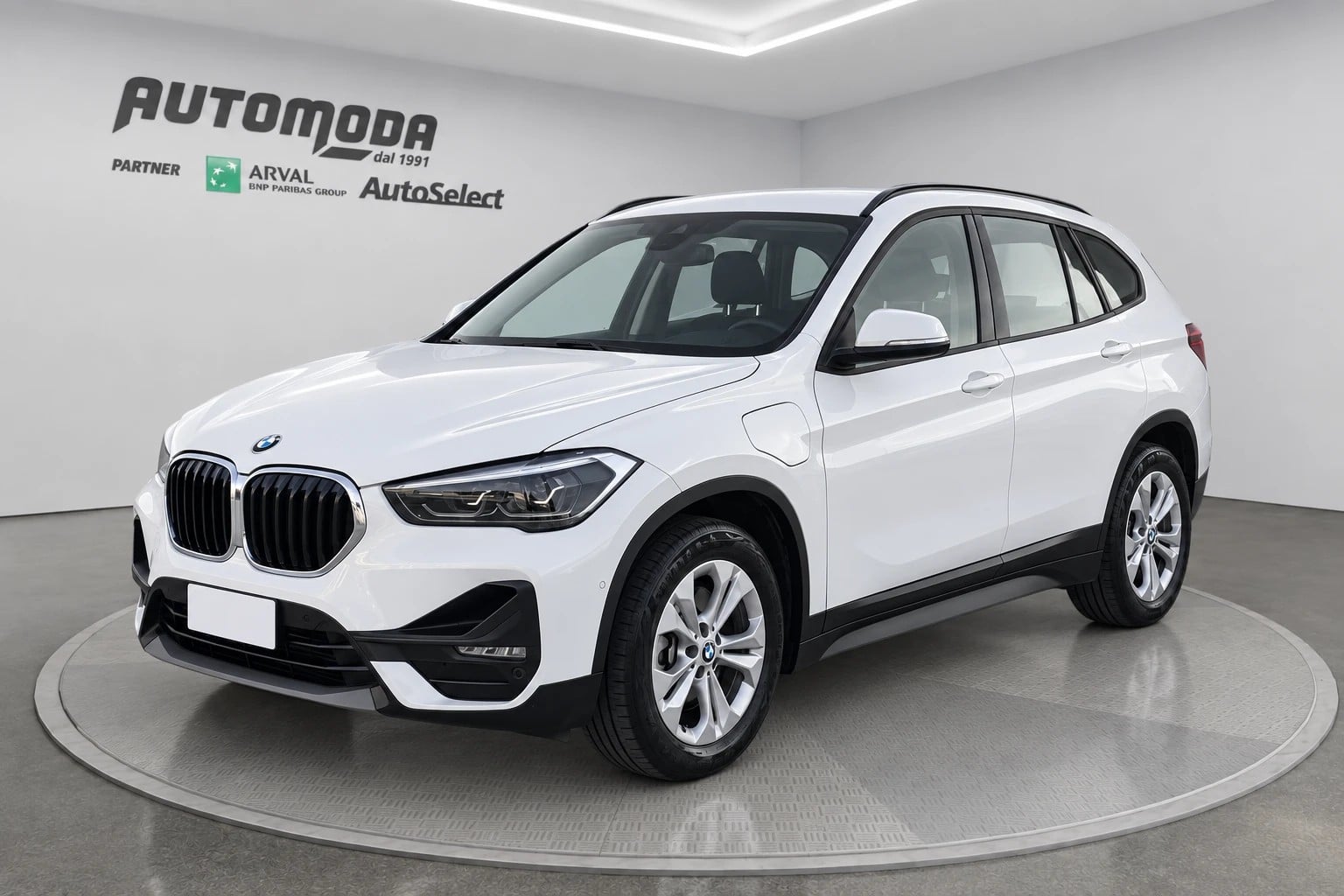 BMW X1 sDrive25e Business Advantage, del 2021, 44.835 km, in vendita a San Miniato (PI)
