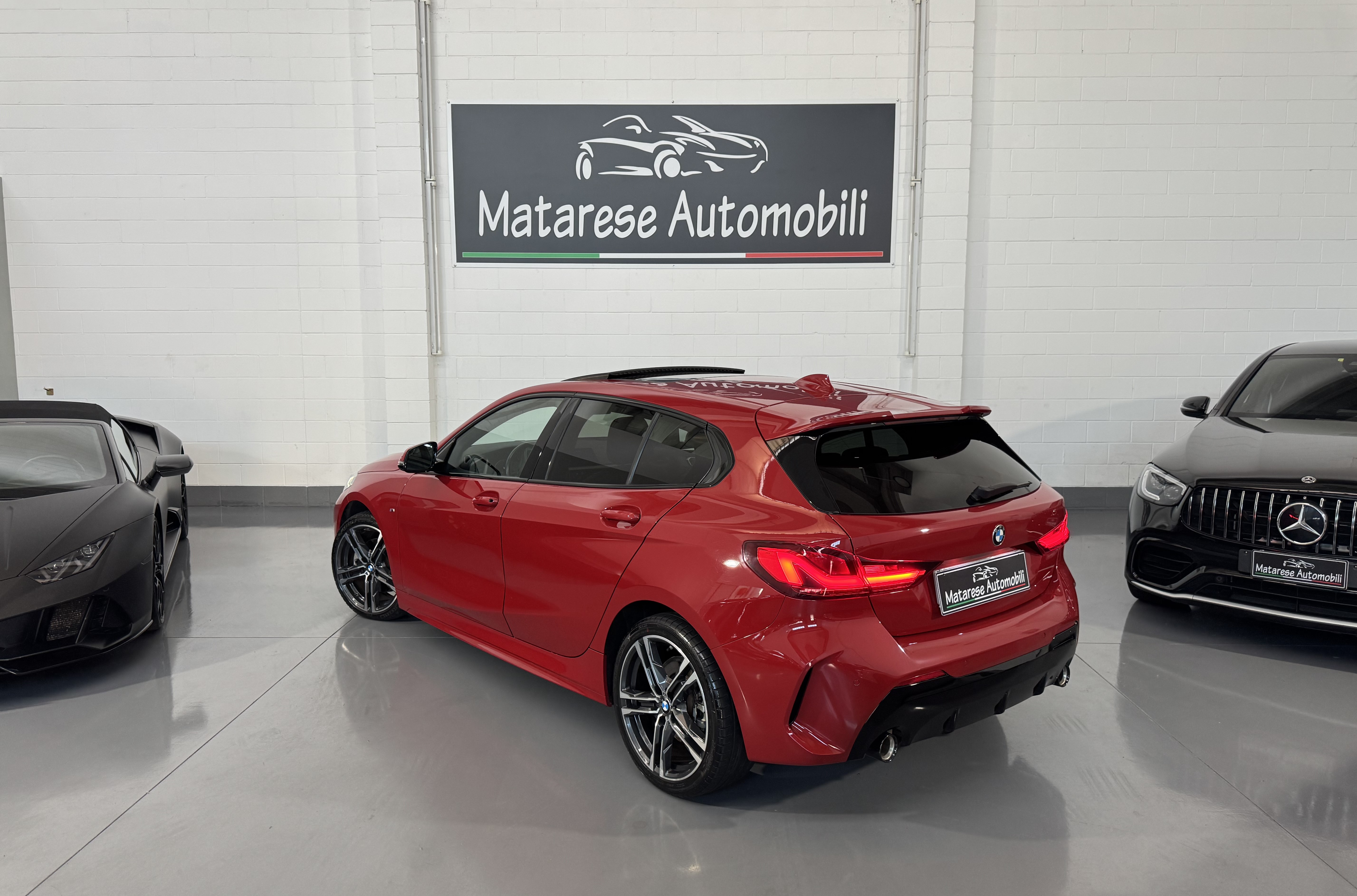 BMW 118 Msport 2.0cc 150cv Auto Tetto Apribile CarPlay - foto 3 di 4