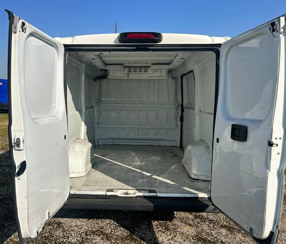 Citroën Jumper 30 L1H1 2.2 bluehdi 120cv S&S ISOTERMICO + iva - foto 5 di 13