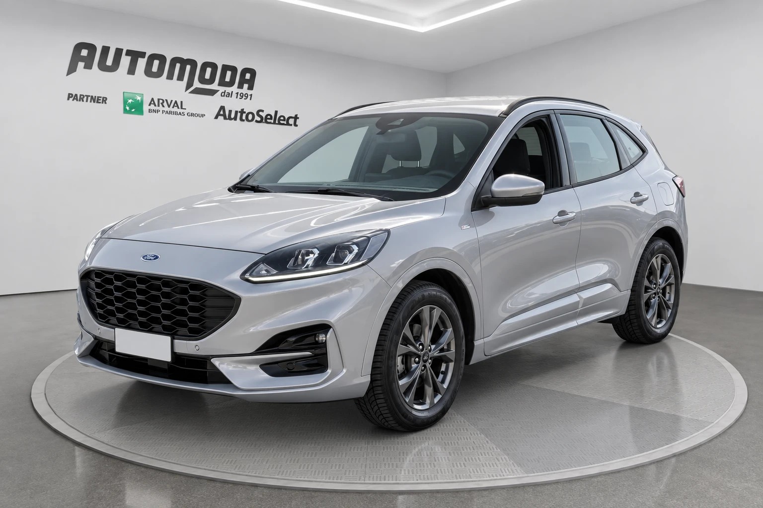 Ford Kuga 1.5 120CV ST-Line Automatico, del 2022, 87.306 km, in vendita a San Miniato (PI)
