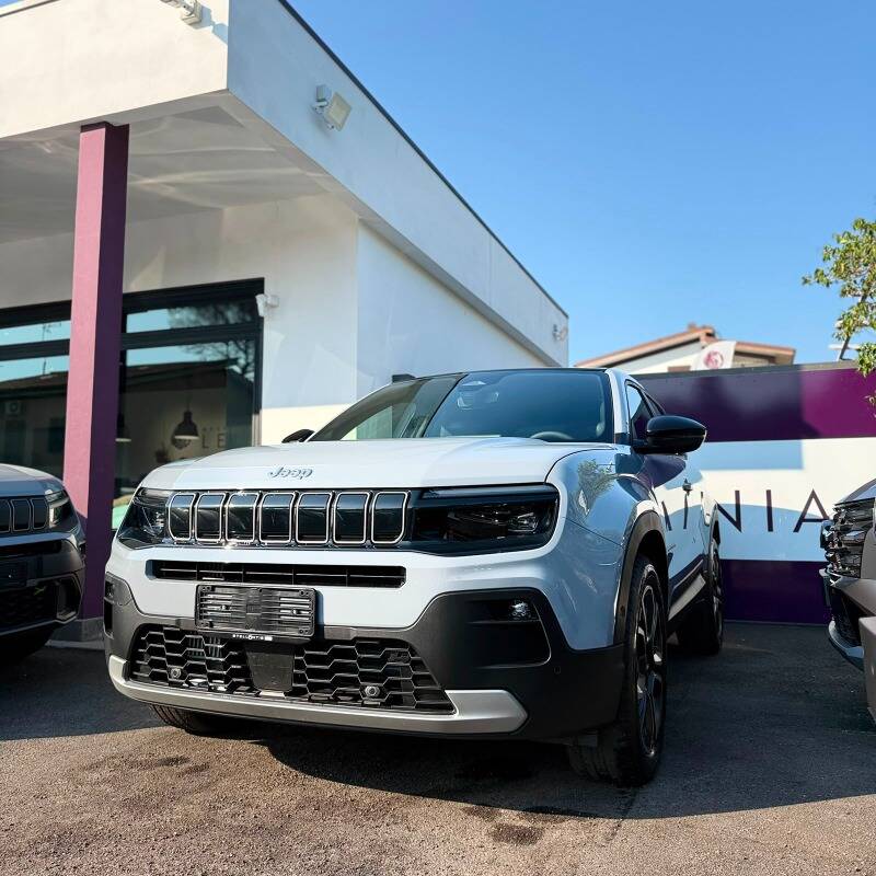 Jeep Avenger 1.2 t. e-hybr.mhev Summit fwd 110cv edct6 TETTO APRIBILE - foto 3 di 19
