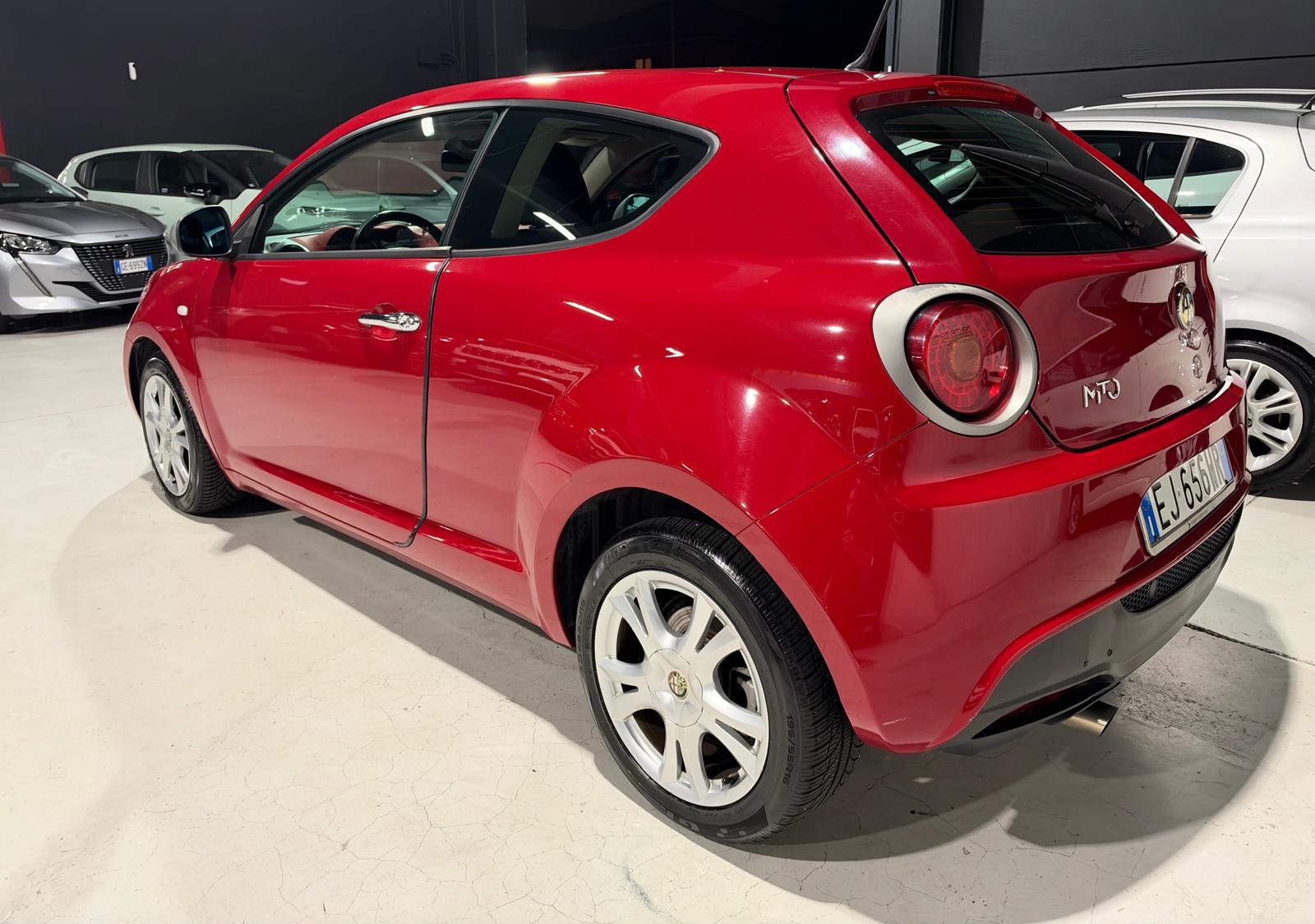 Alfa Romeo MiTo Benzina Neopatentati 80.000km - foto 4 di 4