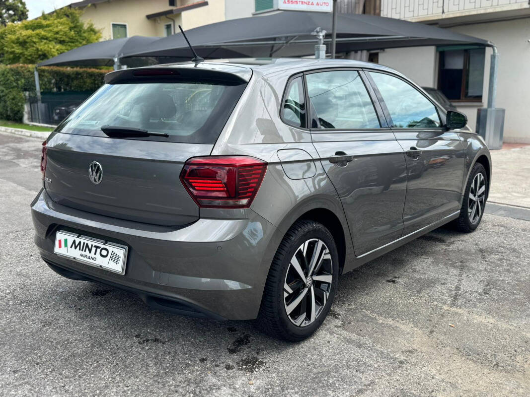 Volkswagen Polo 1.0 mpi Comfortline 75cv - foto 3 di 19