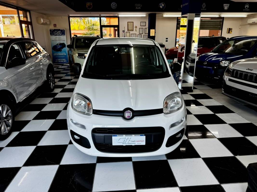 Fiat Panda 1.3 mjt 16v Easy 75cv E5+, del 2014, 71.500 km, in vendita a Paola (CS)