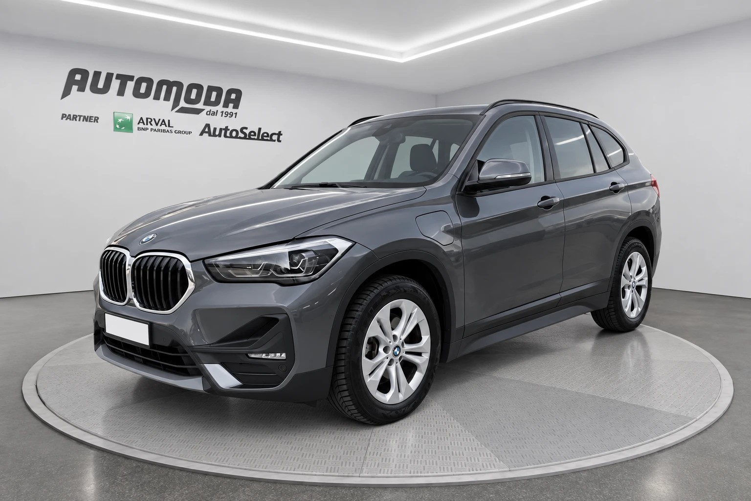 BMW X1 xdrive25e Advantage auto, del 2022, 59.610 km, in vendita a San Miniato (PI)