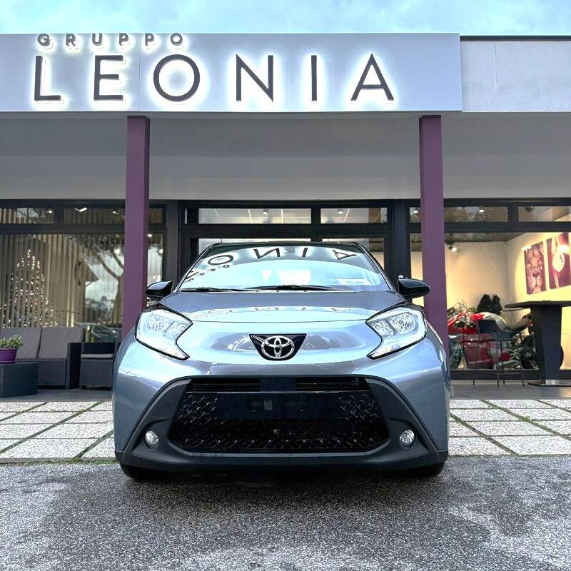Toyota Aygo X 1.0 Trend 72cv TEAM PLAYER chilometri zero - foto 2 di 16