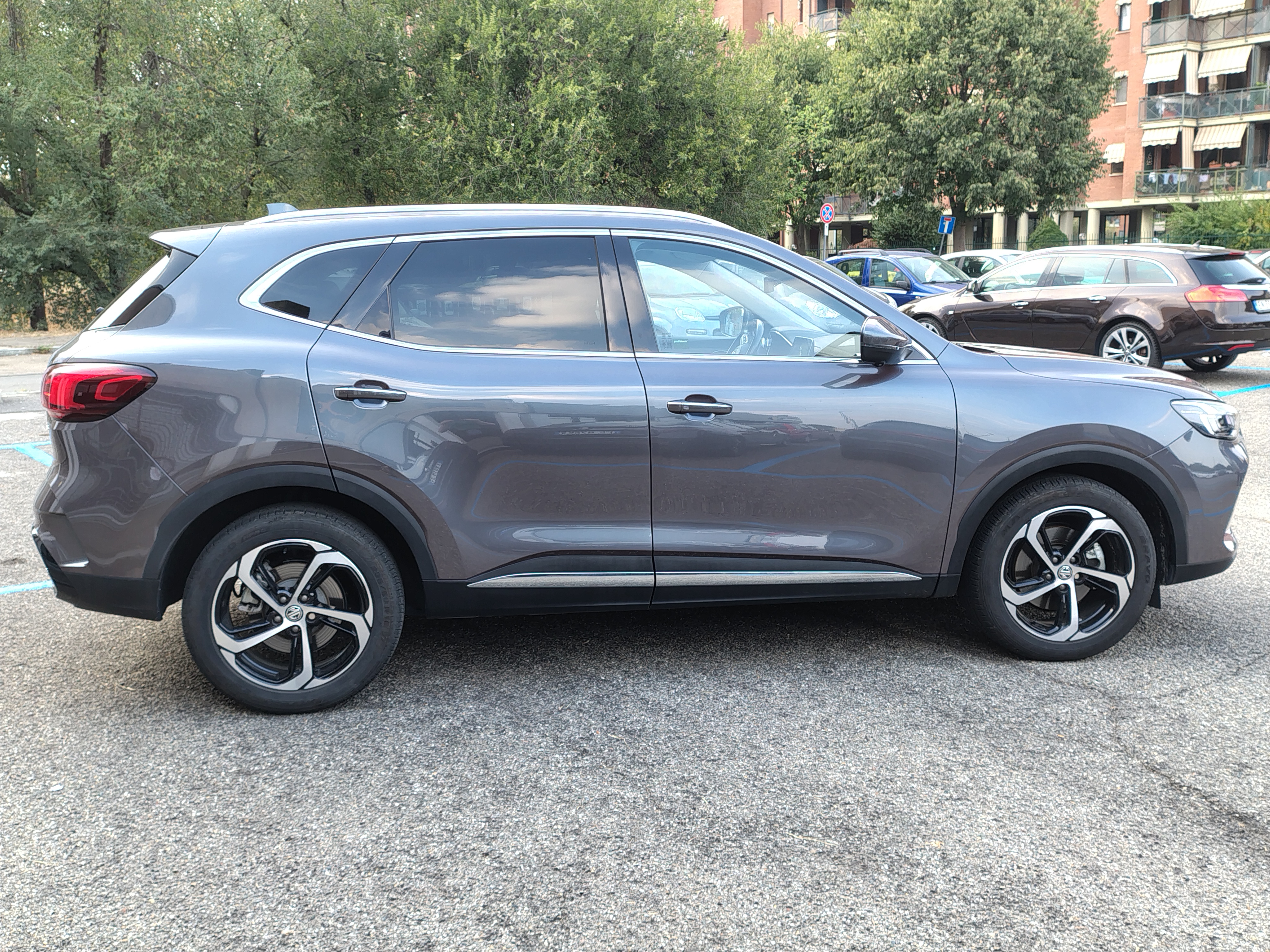 MG HS 1.5 t Luxury - foto 4 di 4