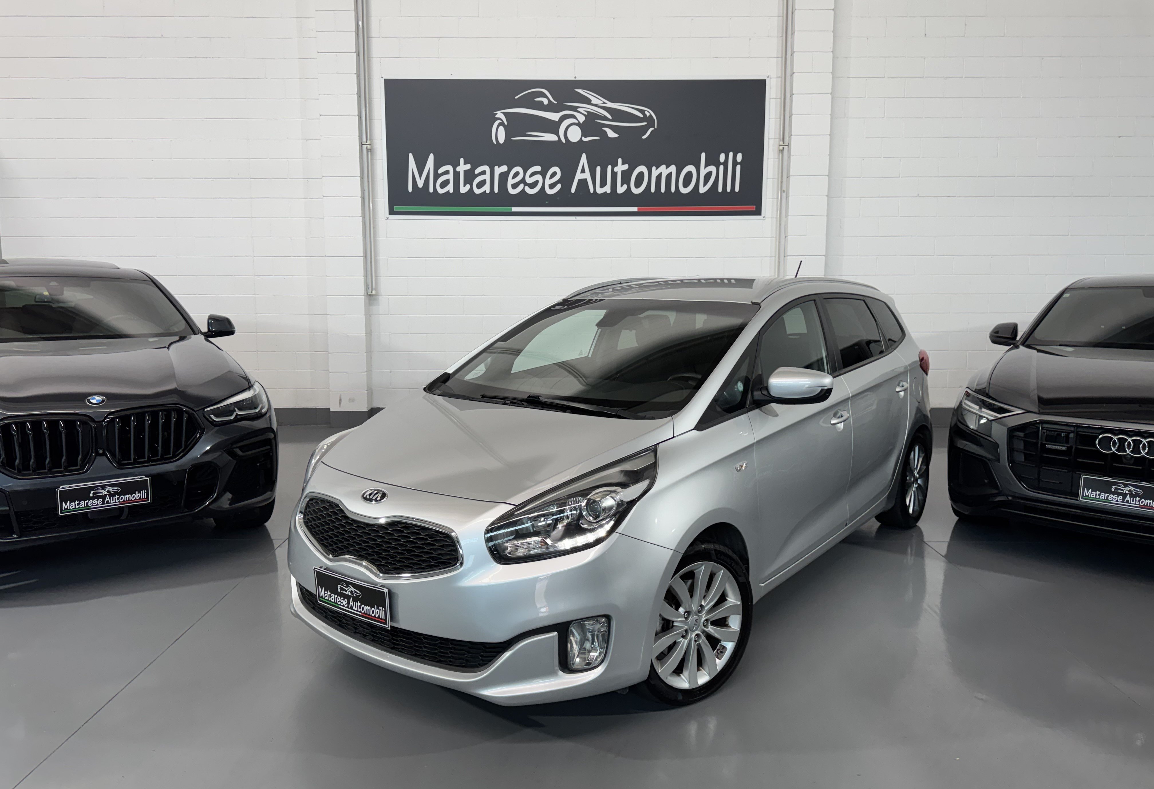 Kia Carens GDI Class 1.6cc 135cv Clima+Bluetooth OK Neopatentati, del 2015, 92.626 km, in vendita a Cusago (MI)