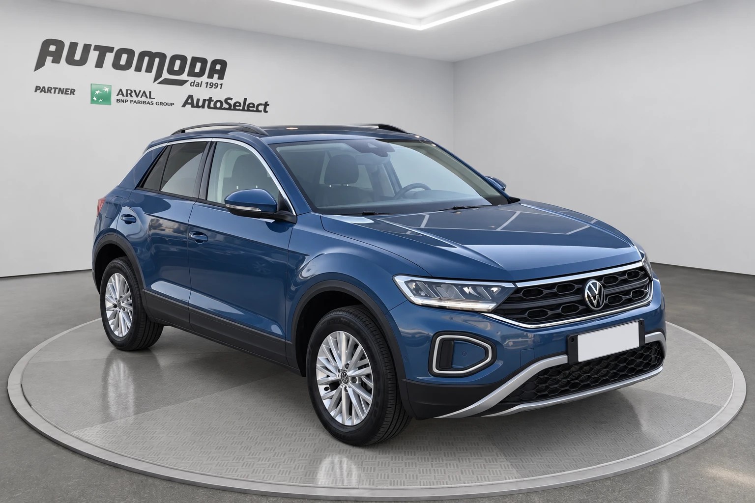 Volkswagen T-Roc 1.0 TSI Life - foto 3 di 4