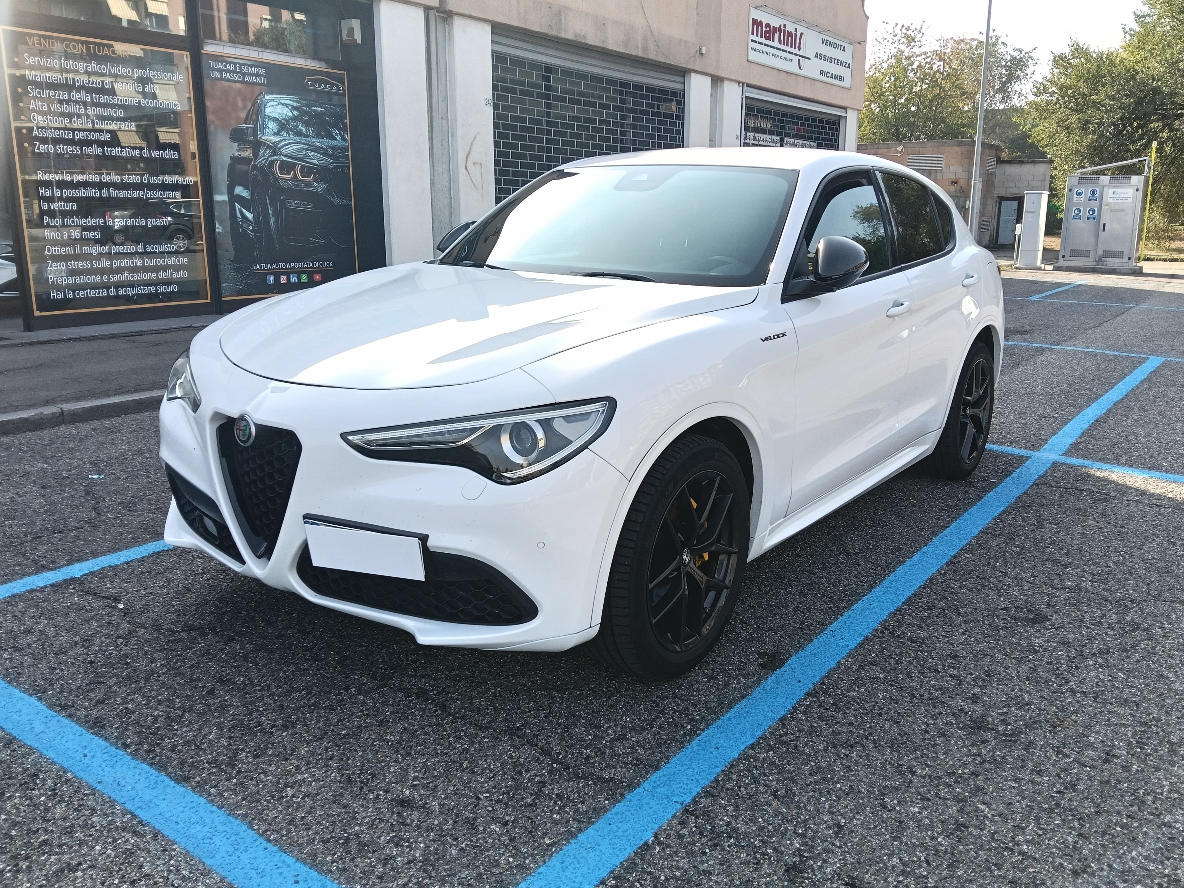 Alfa Romeo Stelvio 2.0 t Veloce Q4 280cv auto, del 2020, 83.000 km, in vendita a Venaria Reale (TO)