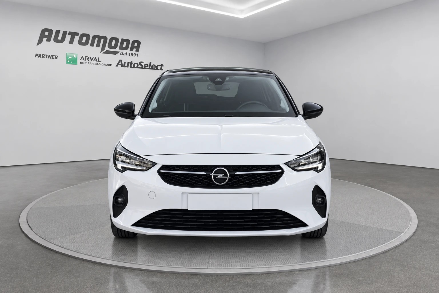 Opel Corsa 1.2 DESIGN E TECH - foto 2 di 4