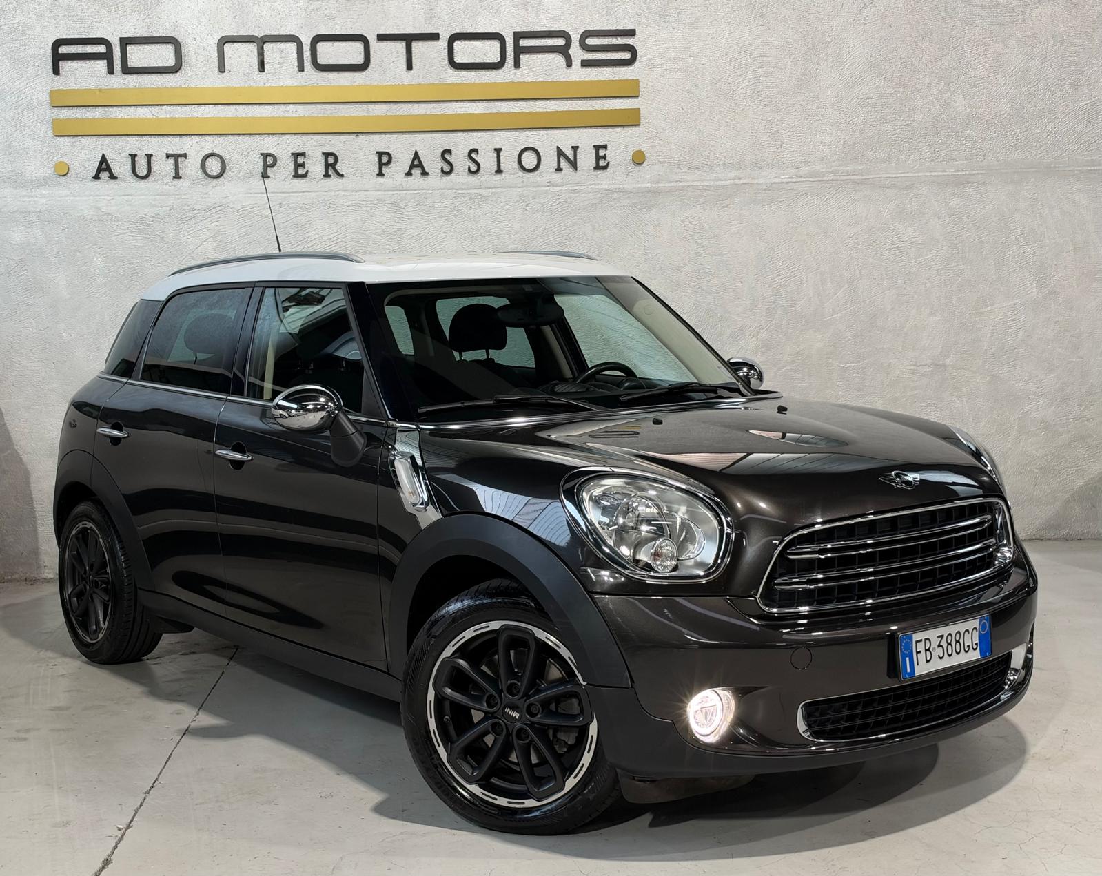 MINI Cooper D Countryman Mini Countryman Neopatentati Diesel Manuale, del 2015, 135.000 km, in vendita a Bareggio (MI)