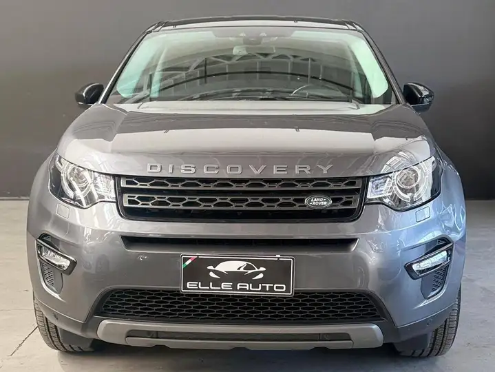Land Rover Discovery Sport 2.0 td4 Pure Business edition awd 150cv auto - foto 2 di 4