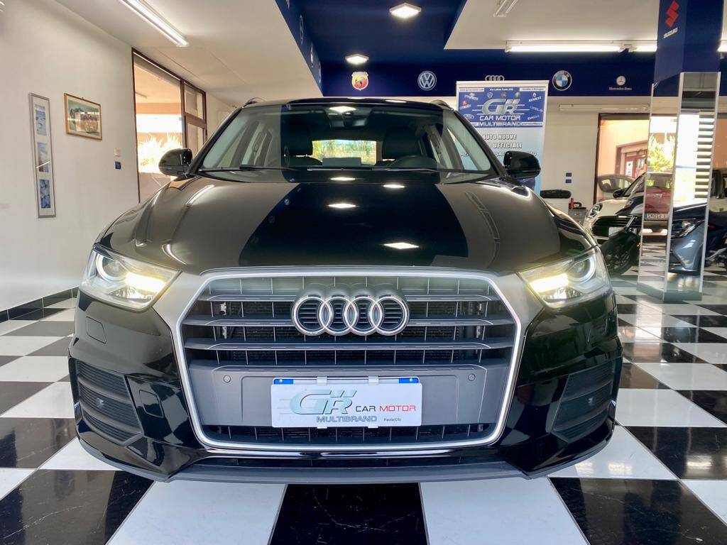 Audi Q3 2.0 tdi Business 150cv s-tronic - foto 2 di 31