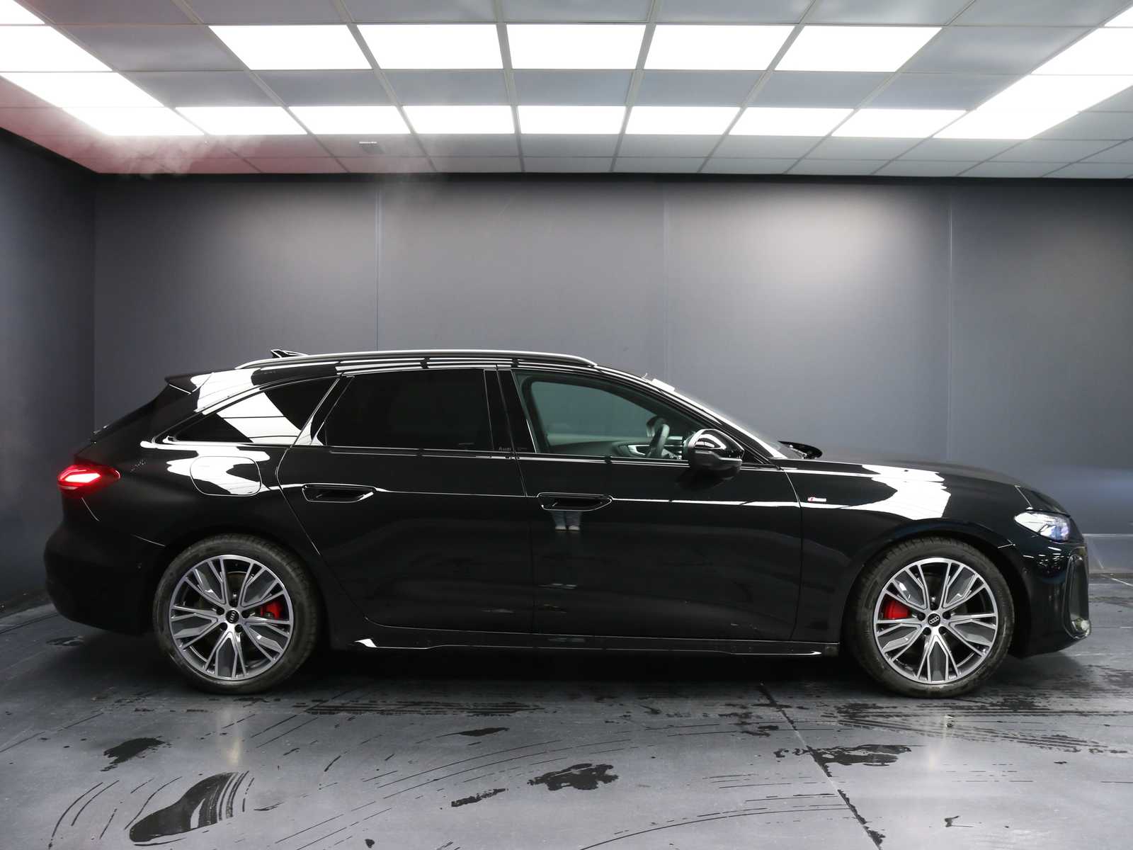Audi A5 Avant 2.0 tdi mhev+ S line edition 204cv s-tronic - foto 3 di 4