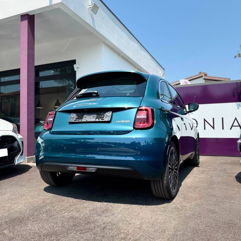 Fiat 500 1.0 hybrid La Prima PRONTA CONSEGNA - foto 4 di 19