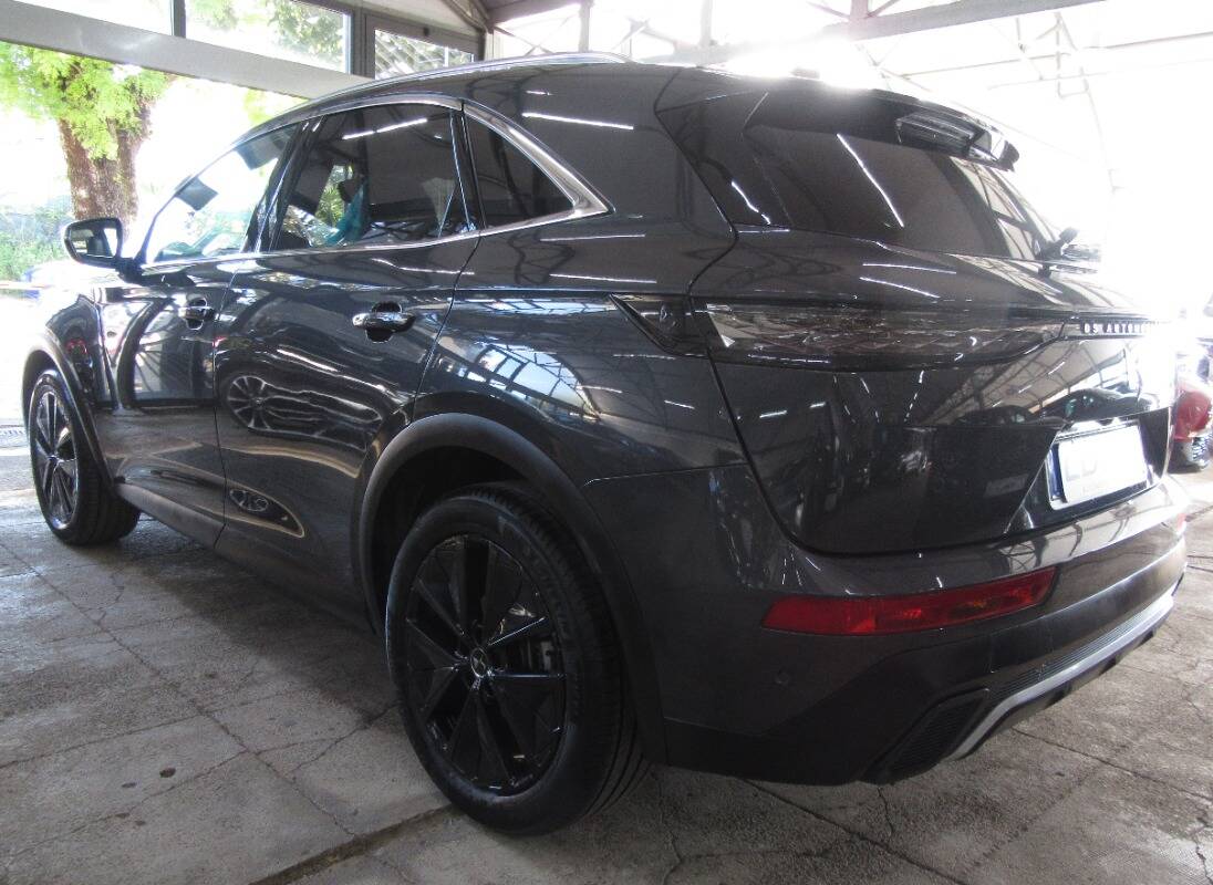 DS Automobiles DS 7 Crossback 1.5 bluehdi Opera 130cv auto - foto 4 di 4