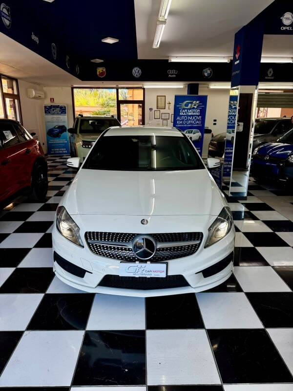 Mercedes-Benz A 200 200 cdi Dark Night edition auto, del 2015, 113.500 km, in vendita a Paola (CS)