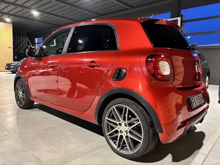 smart forFour 0.9 t Brabus Xclusive 109cv twinamic - foto 2 di 4