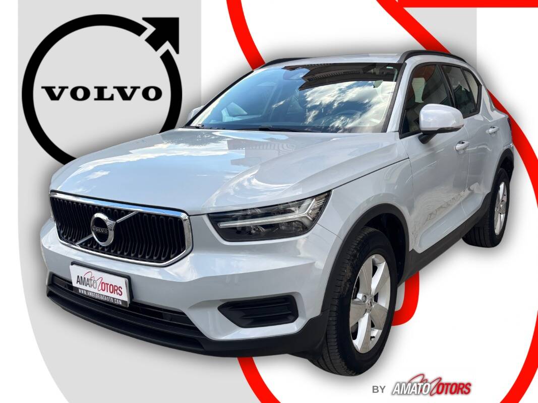 Volvo XC40 XC40 1.5 t2 Momentum Core auto my21, del 2021, 51.056 km, in vendita a Ragusa (RG)