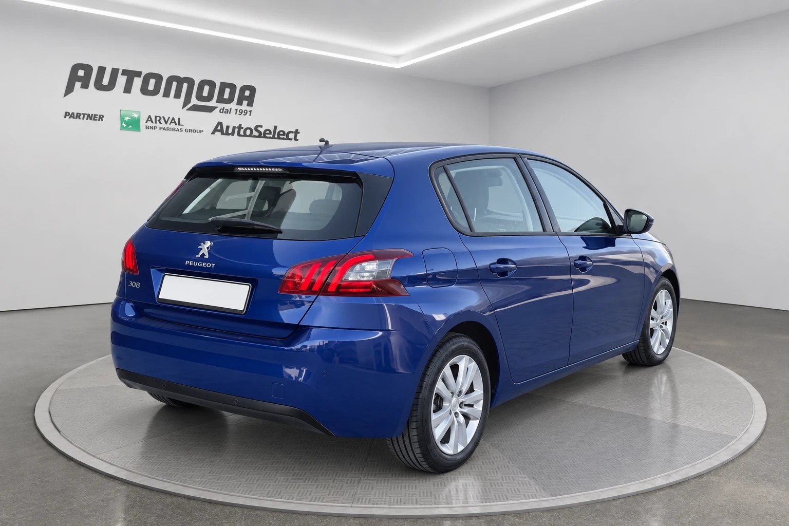 Peugeot 308 1.5 BlueHDi 130CV - foto 4 di 4