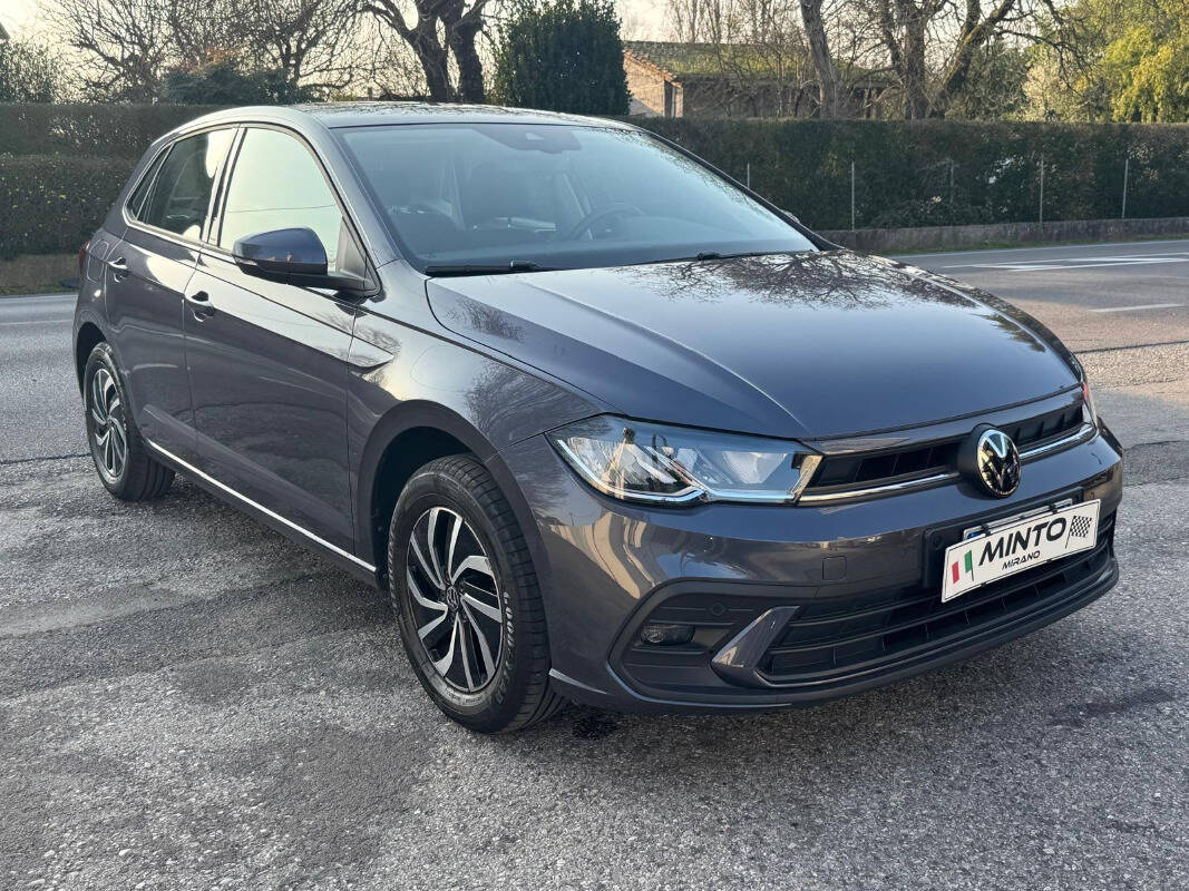 Volkswagen Polo 1.0 Life - foto 4 di 19