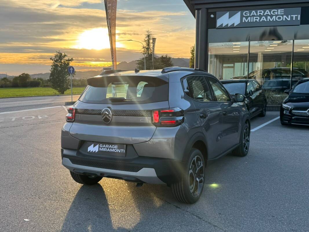 Citroën C3 1.2 hybrid Plus 110cv edcs6 - foto 3 di 17