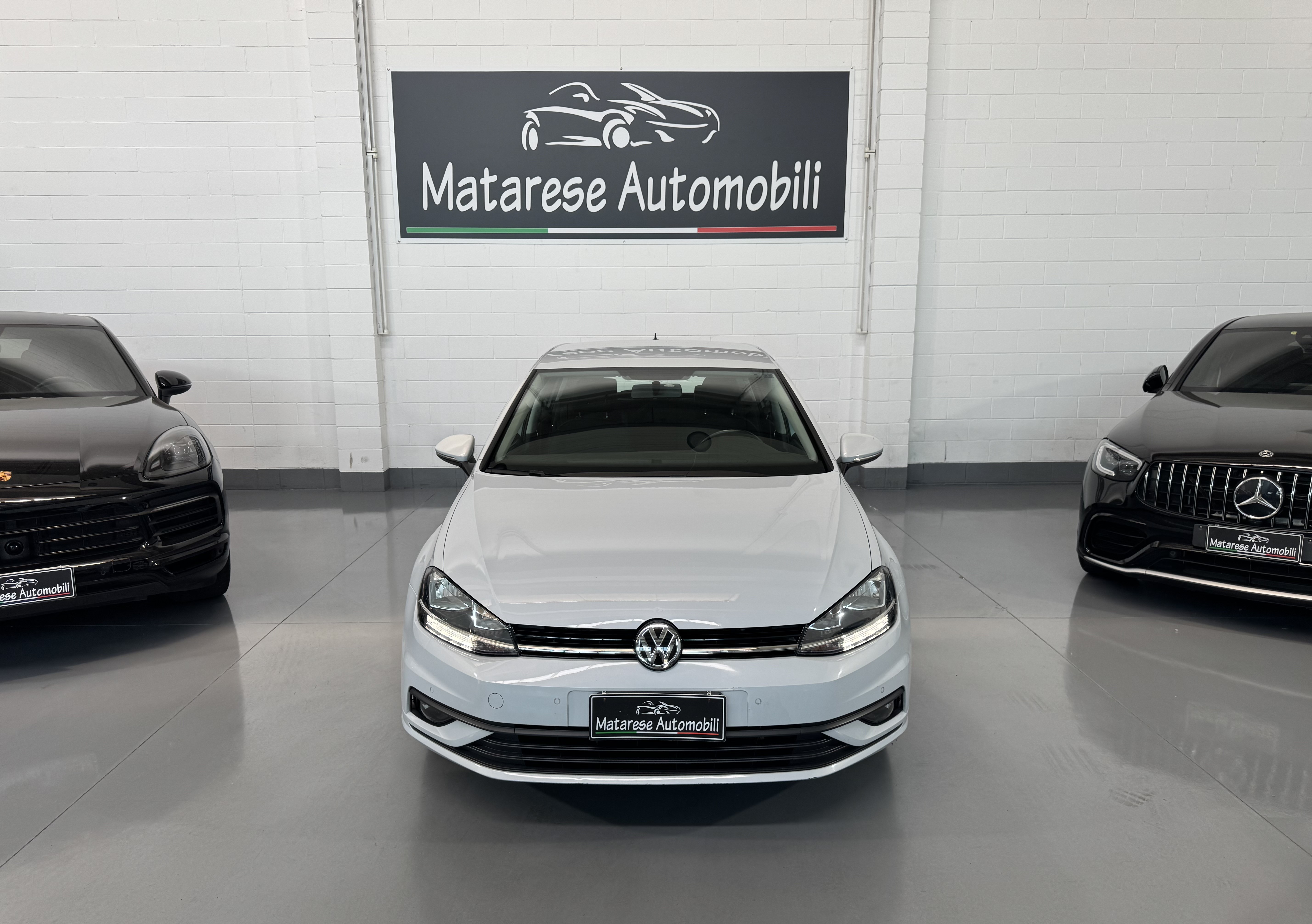 Volkswagen Golf 7.5 tsi 5p Trendline 1.0cc 85cv CarPlay OK Neopatentati - foto 2 di 4