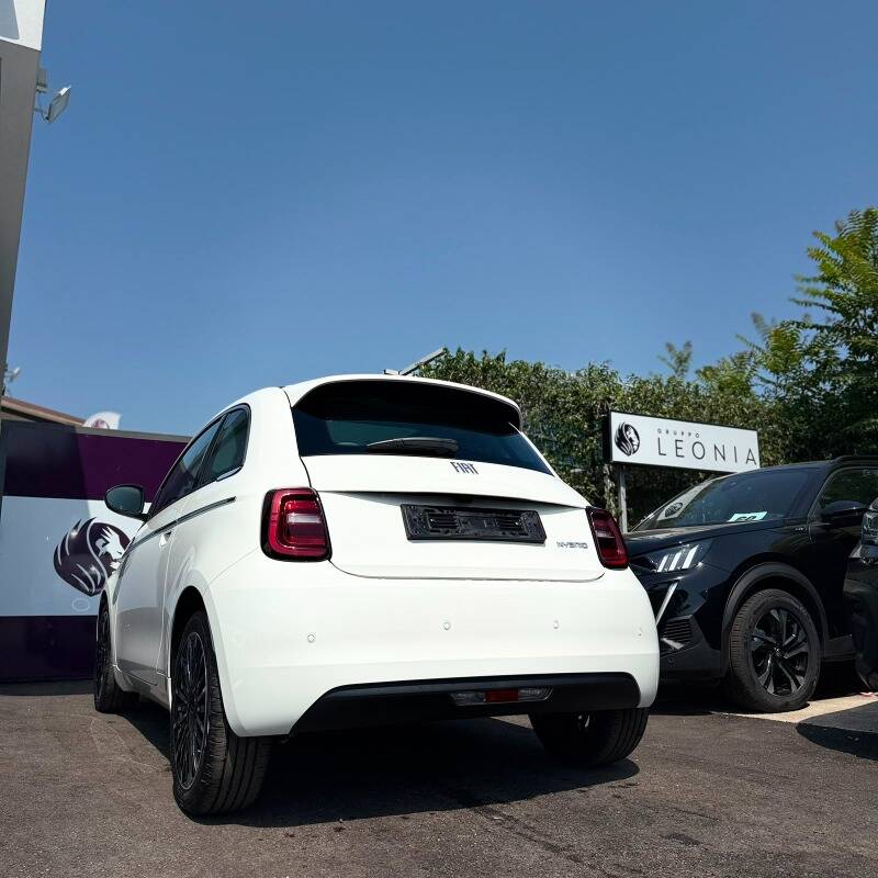 Fiat 500 1.0 hybrid La Prima PREZZO REALE SENZA VINCOLI - foto 3 di 18