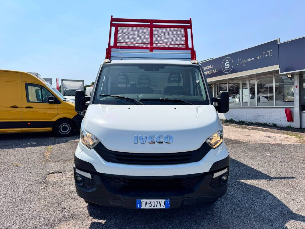 Iveco Daily 35 C14 3750 E6 Ribaltabile trilaterale - foto 2 di 13