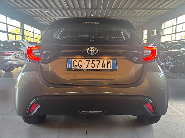 Toyota Yaris TOYOTA YARIS 1.5 HYBRID TREND 5P. NEOPATENTATI - foto 3 di 4