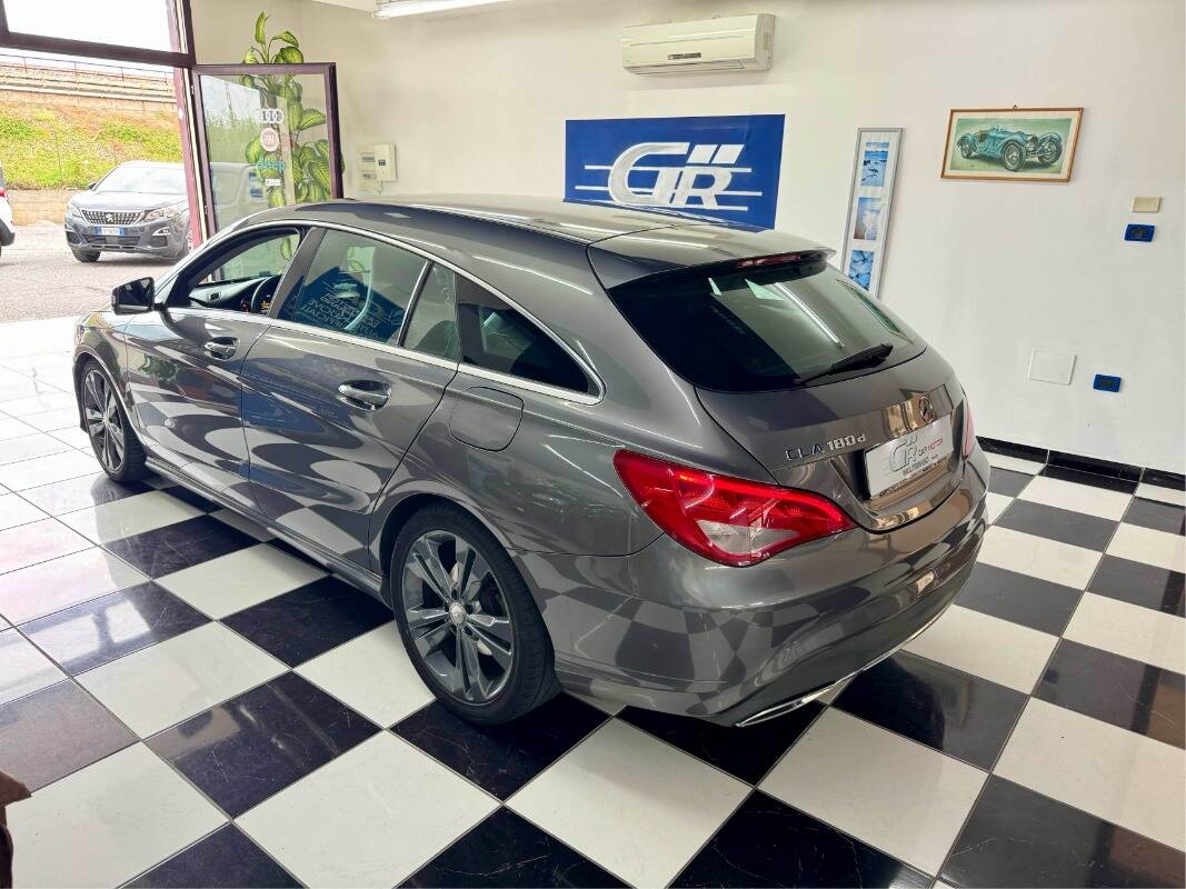 Mercedes-Benz CLA 180 180 d Sport auto FL - foto 4 di 4