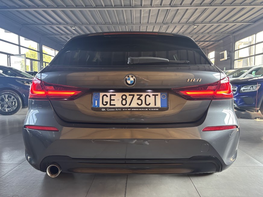 BMW 118 118i Sport 136cv auto 5P. NEOPATENTATI - foto 3 di 4