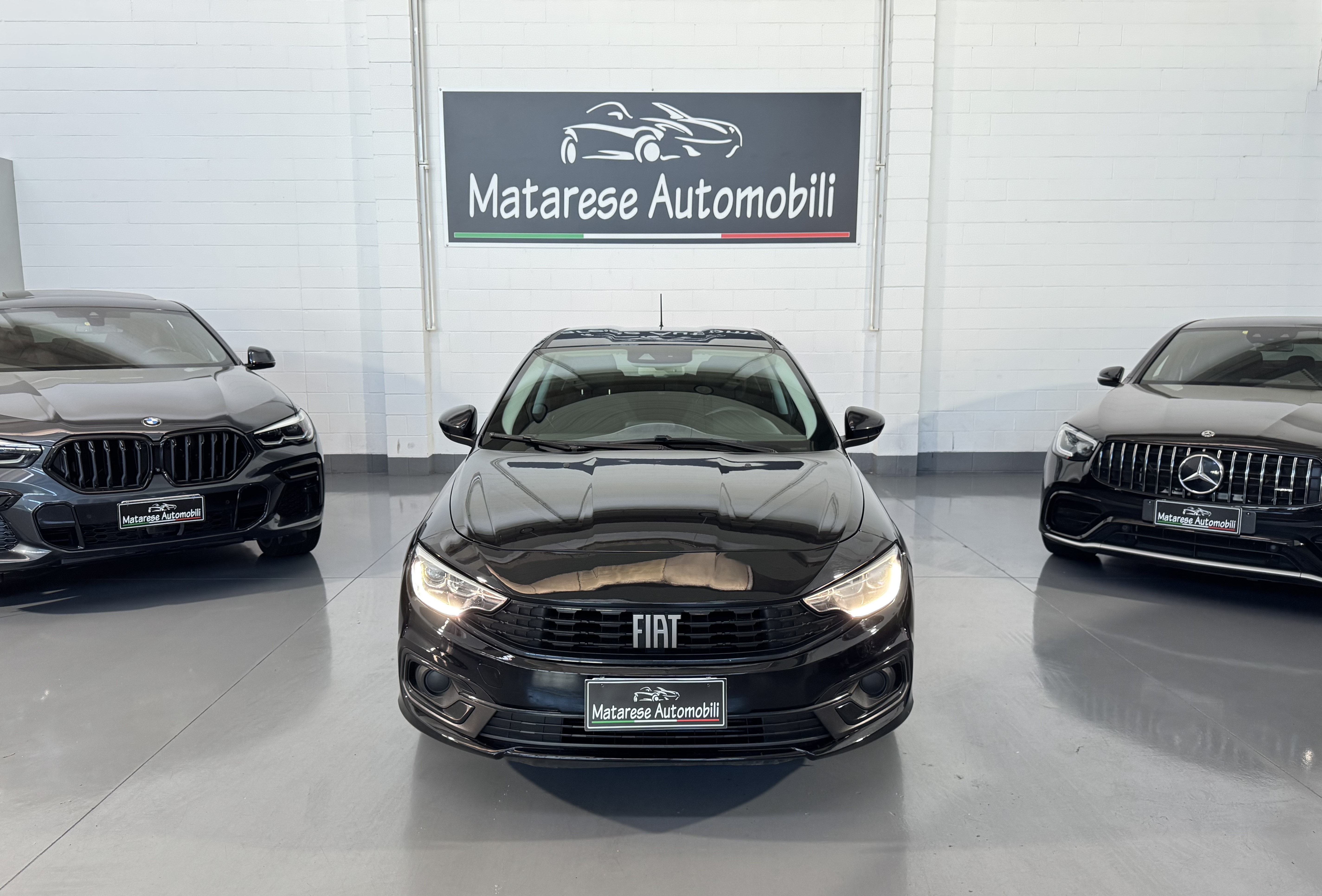 Fiat Tipo mjt 5p 1.6cc 130cv CarPlay+Retrocamera OK Neopatentato IVA Esposta - foto 2 di 4