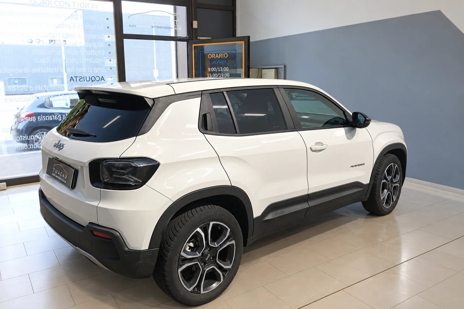 Jeep Avenger 1.2 turbo Summit fwd 100cv - foto 3 di 4