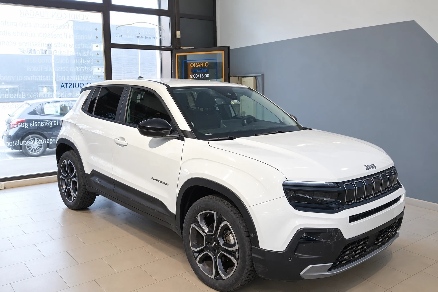 Jeep Avenger 1.2 turbo Summit fwd 100cv - foto 4 di 4