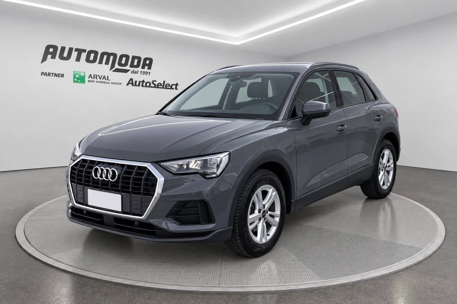 Audi Q3 35 2.0 tdi Business s-tronic, del 2022, 84.163 km, in vendita a San Miniato (PI)