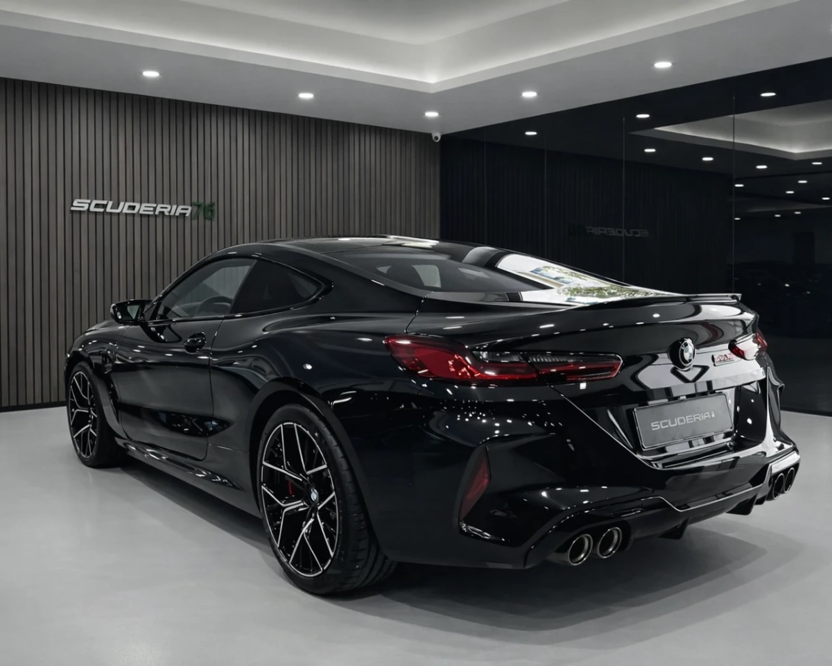 BMW M8 Coupe 4.4 Competition 625cv auto - foto 2 di 4
