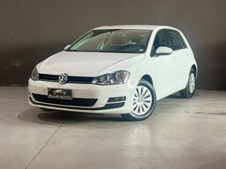 Volkswagen Golf 3p 1.2 tsi Trendline 85cv, del 2014, 218.000 km, in vendita a Cornaredo (MI)