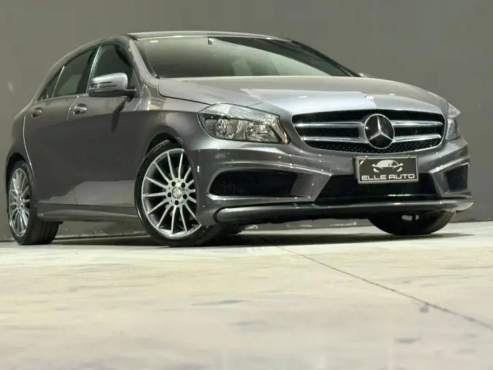 Mercedes-Benz A 250 Premium auto - foto 4 di 4