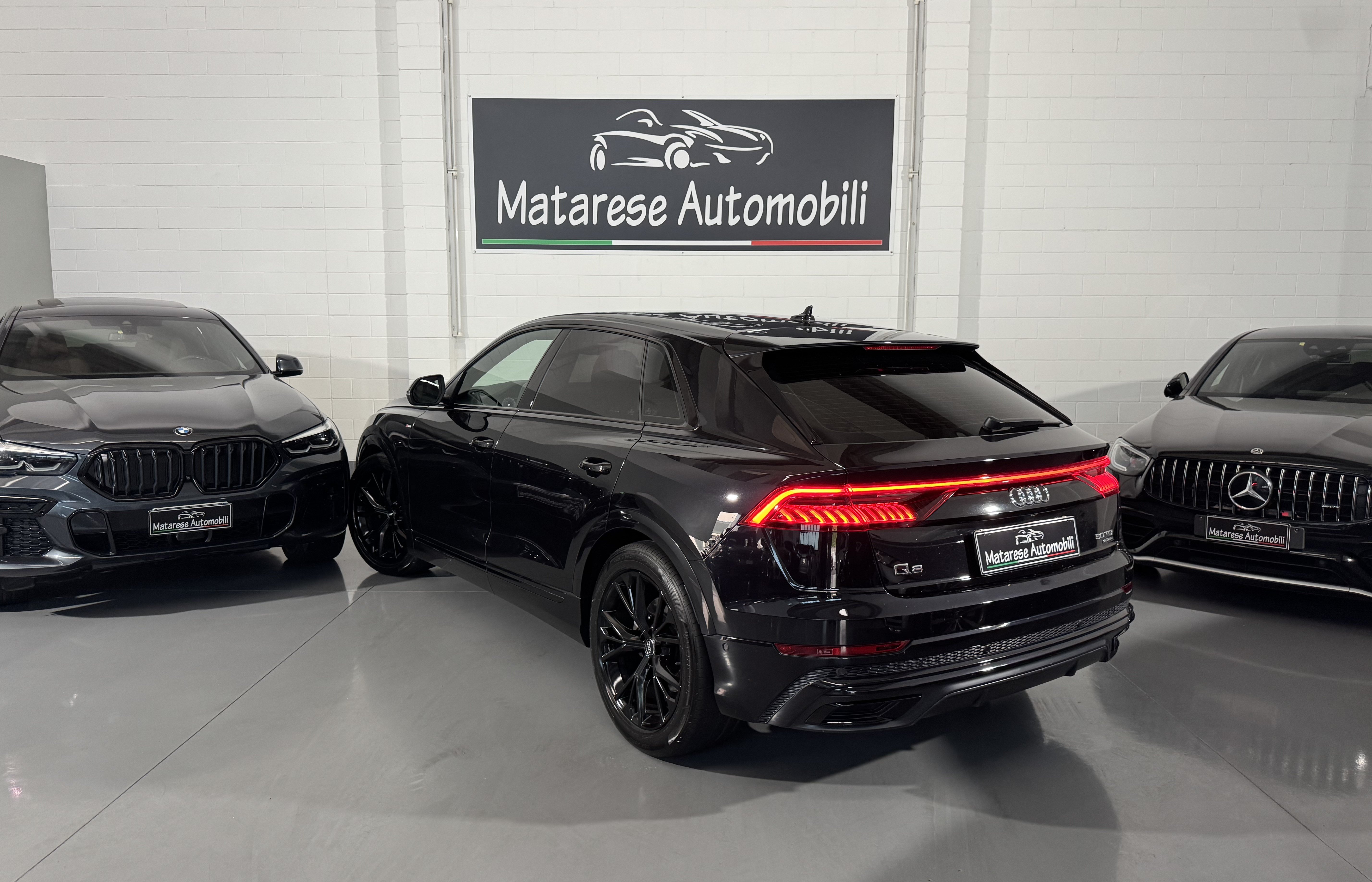 Audi Q8 S-Line Quattro 50 mhev tiptronic 3.0cc 286cv Finanziabile - foto 3 di 4